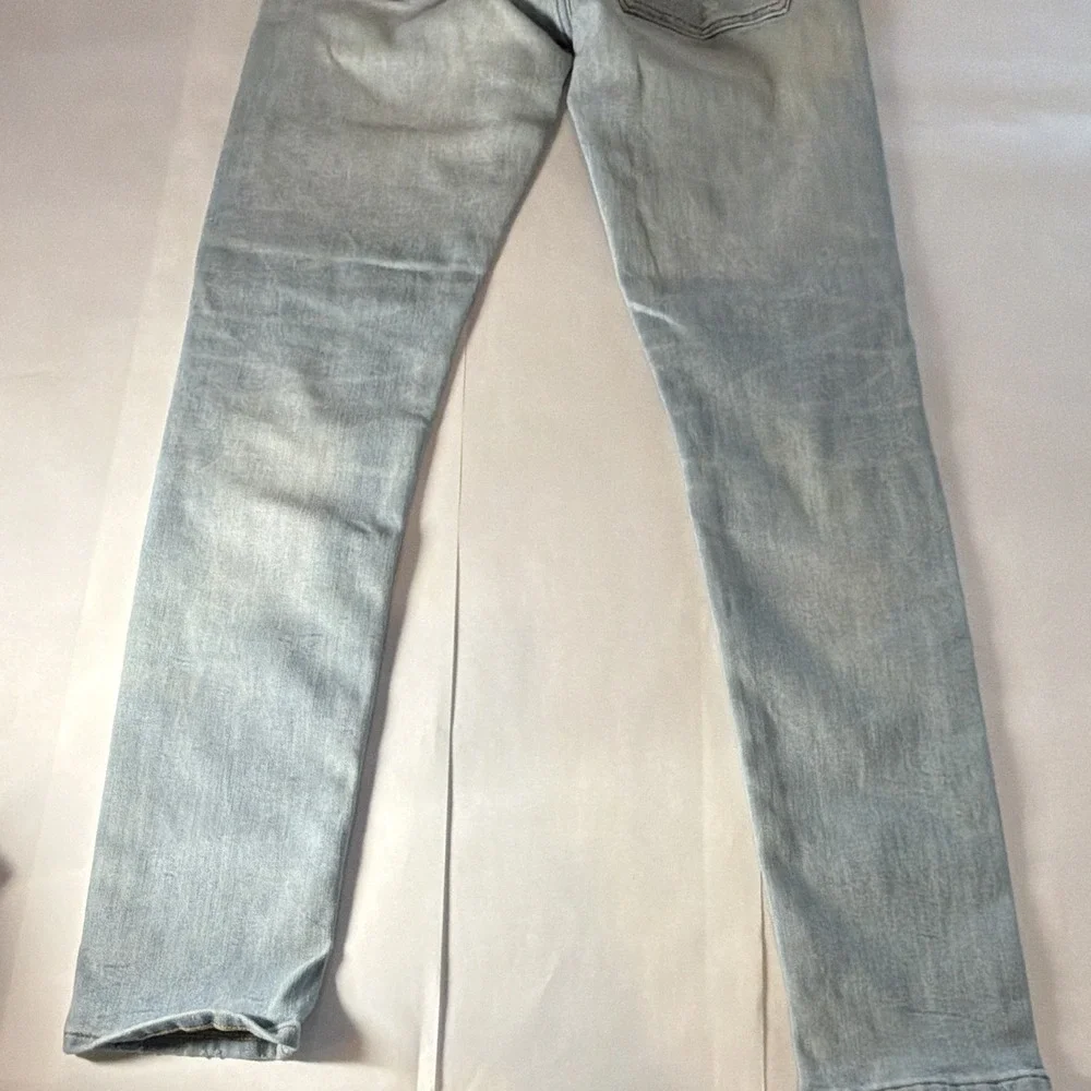 American Eagle 32/34 Men's AirFlex+ Temp Tech Light Wash Skinny Jeans